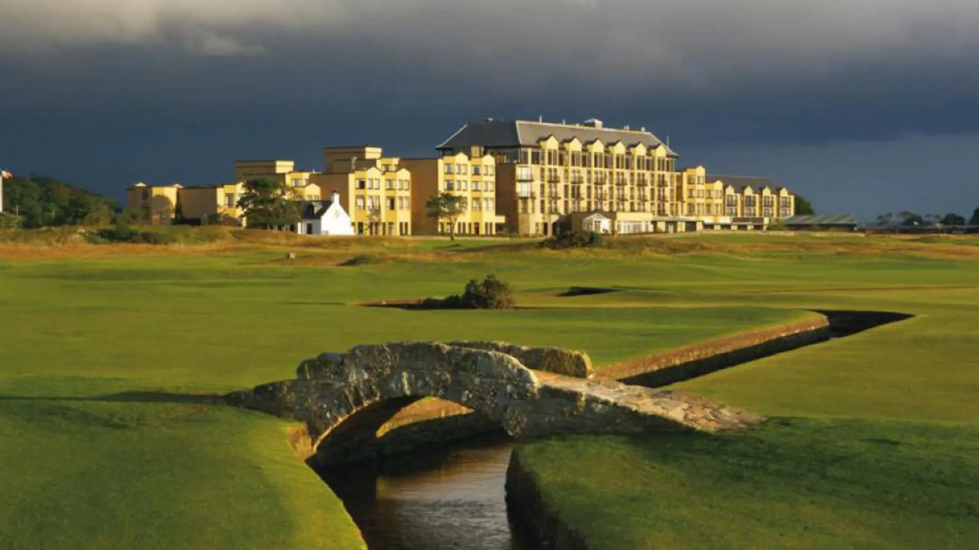 st_andrews_old_course_hotel.jpg